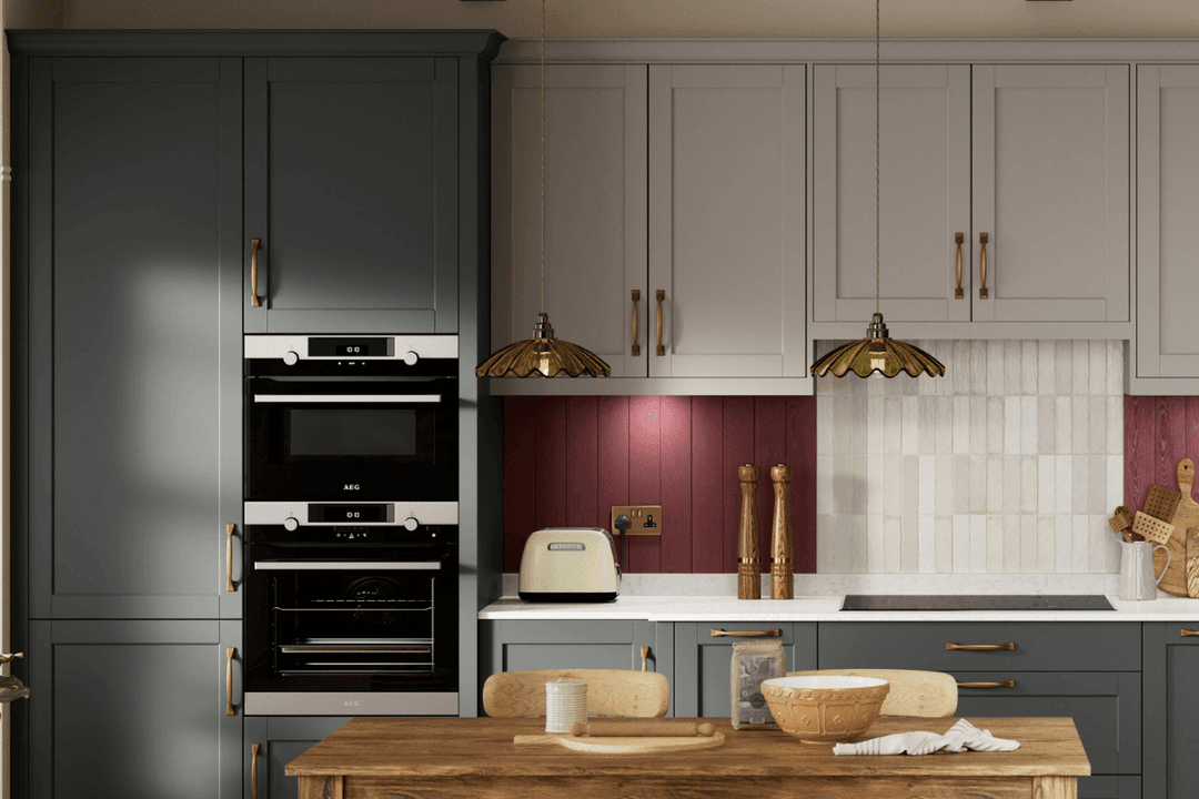 Shaker kitchen with Jefferson Graphite and Cashmere doors