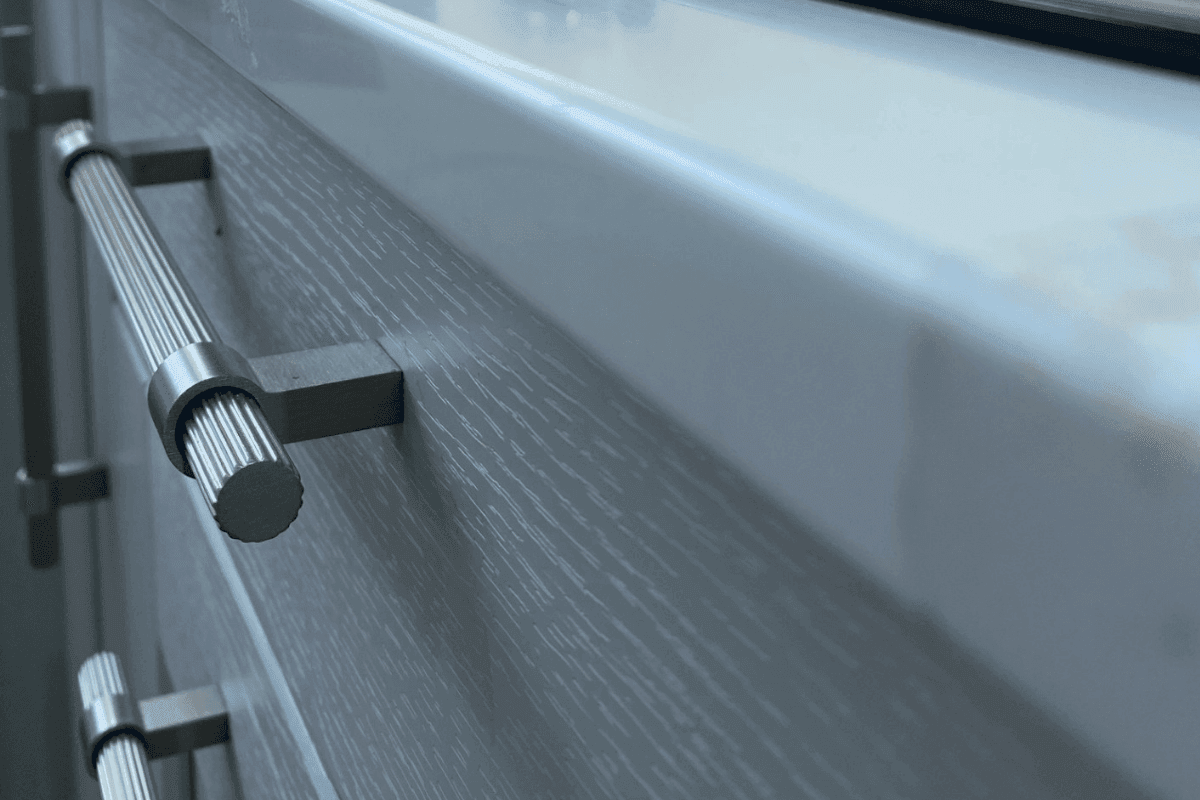 Dove Grey shaker kitchen with fluted handles