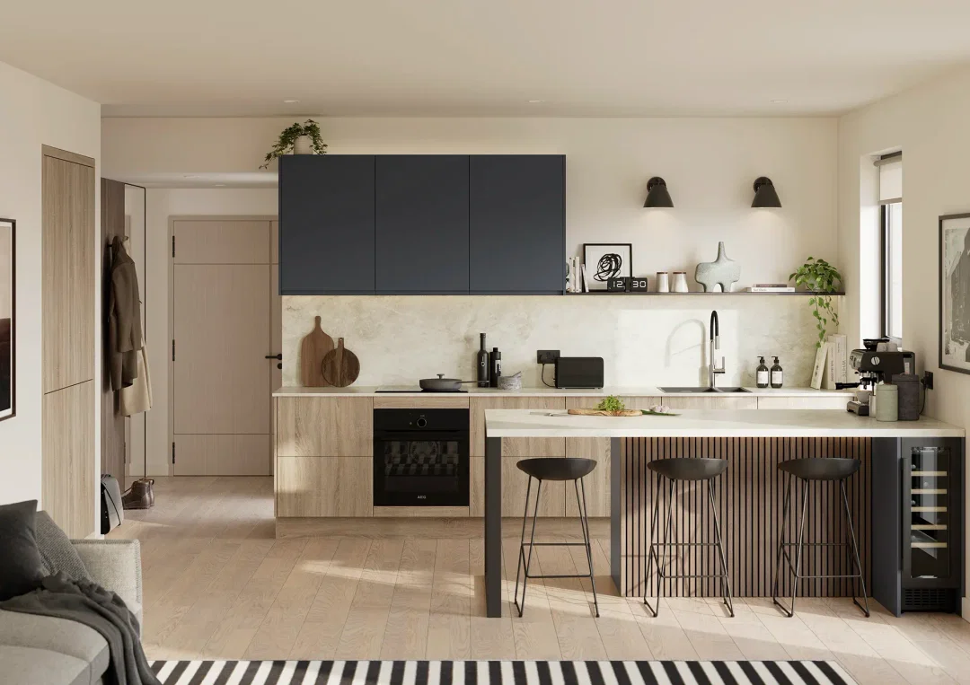 Kitchen with Manhattan Indigo and Franklin Grey Bardolino Oak doors